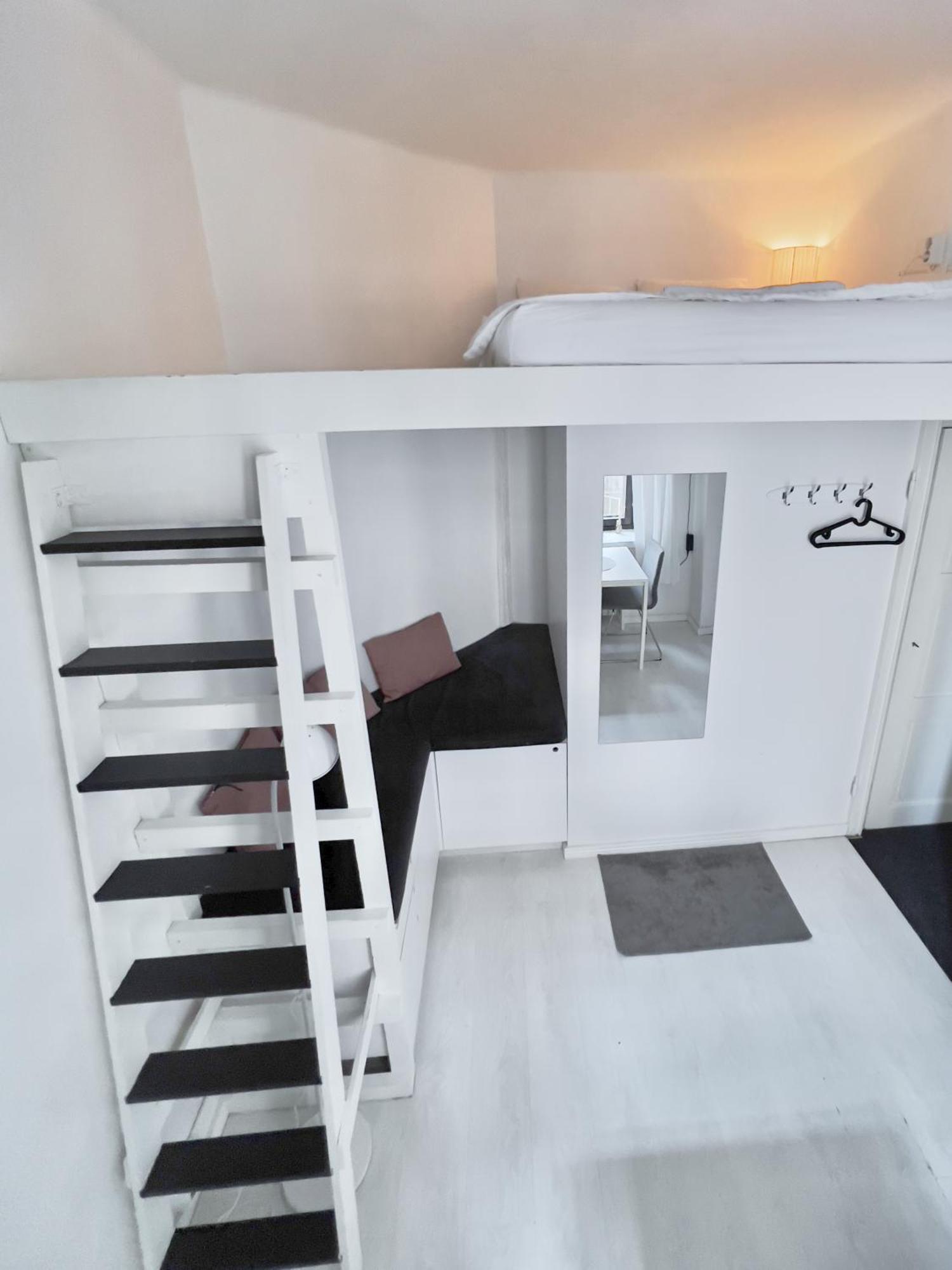 Dainty Central Apartment 헬싱키 외부 사진